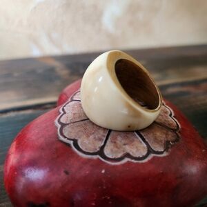 Thick Cream Stone Ring